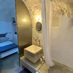 בית נופש Trulli Settarte Con Piscina *