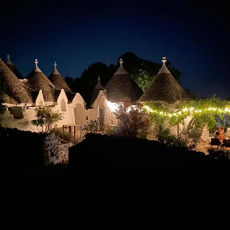 Trulli Settarte Con Piscina Сasa de vacaciones