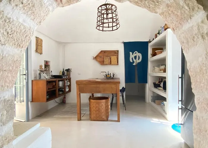 Trulli Settarte Con Piscina Holiday home *