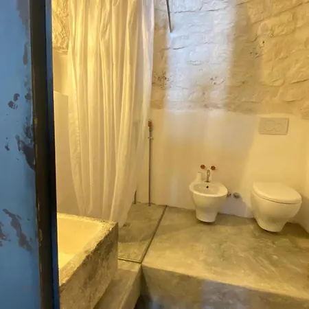 Trulli Settarte Con Piscina בית נופש