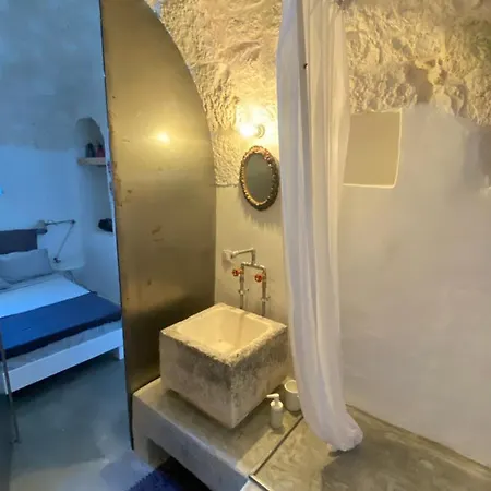 בית נופש Trulli Settarte Con Piscina *